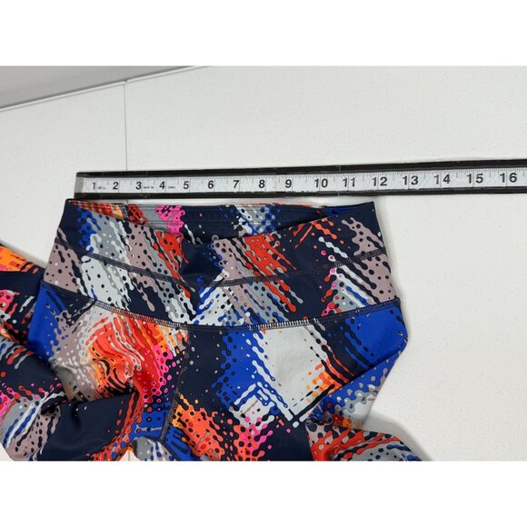 Athleta Leggings Womens XS Capri Cropped Pants Multicolor Print Activewear - Picture 11 of 12